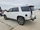 2016 Chevrolet Tahoe C1500 Ltz White vin: 1GNSCCKC3GR256848