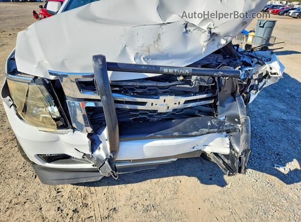 1GNSCHKC4JR103030 2018 CHEVROLET SUBURBAN Белый Вид задней части салона