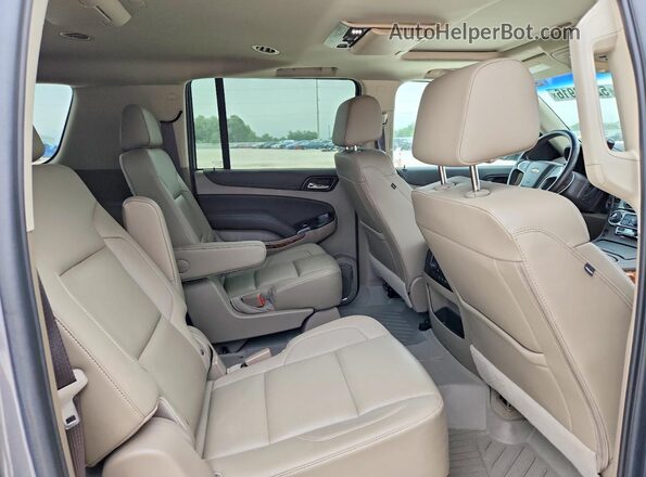 1GNSCJKJ3LR206870 2020 CHEVROLET SUBURBAN Gray Widok wnętrza z tyłu