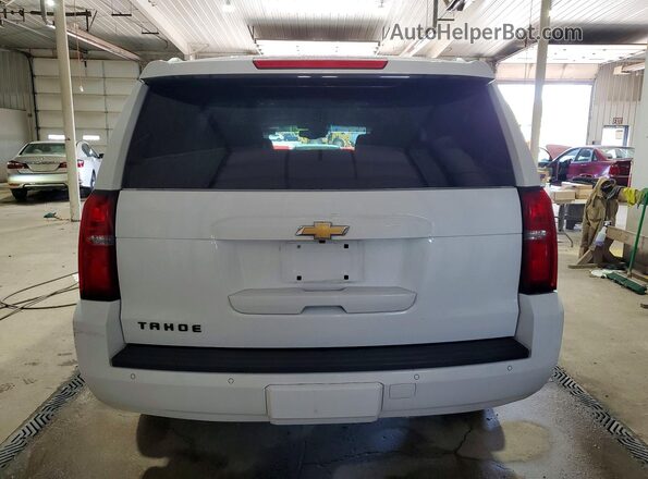 1GNSKBKC7HR190867 2017 CHEVROLET TAHOE White Widok z tyłu