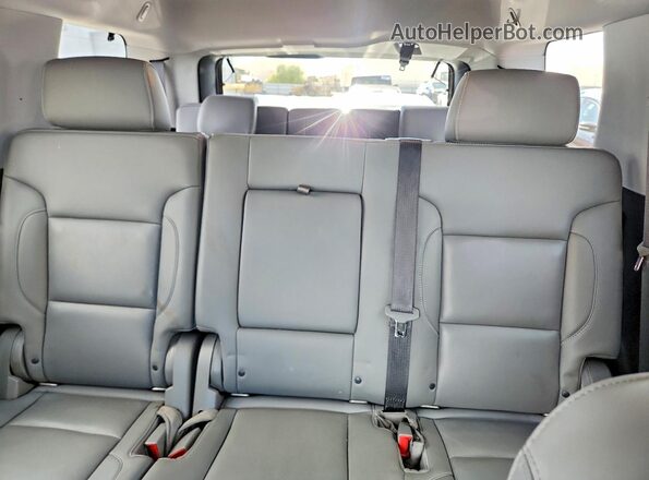 1GNSKBKC7JR126849 2018 CHEVROLET TAHOE Blue Widok tylnych siedzeń