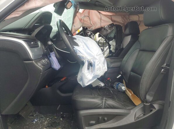 1GNSKBKC7LR119046 2020 CHEVROLET TAHOE Белый Вид салона спереди