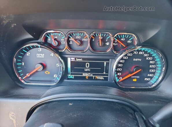 1GNSKDEC3JR329759 2018 CHEVROLET TAHOE Серебряный Вид щитка приборов