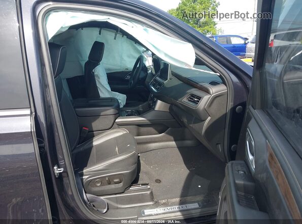 1GNSKFKD2PR436089 2023 CHEVROLET SUBURBAN Серый Вид салона спереди