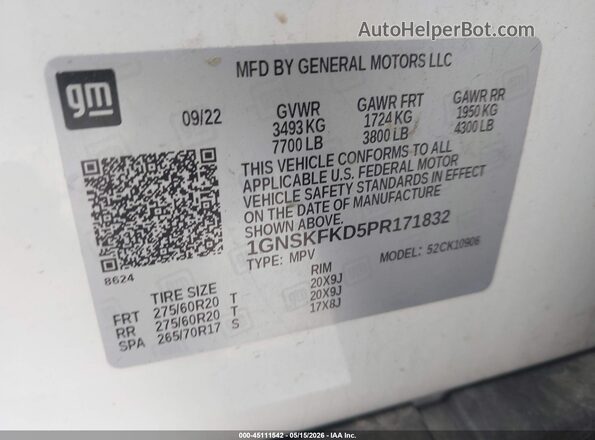 1GNSKFKD5PR171832 2023 CHEVROLET SUBURBAN Белый Вид подкапотного пространства