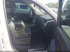 2016 Chevrolet Suburban Lt Белый vin: 1GNSKHKC8GR225501