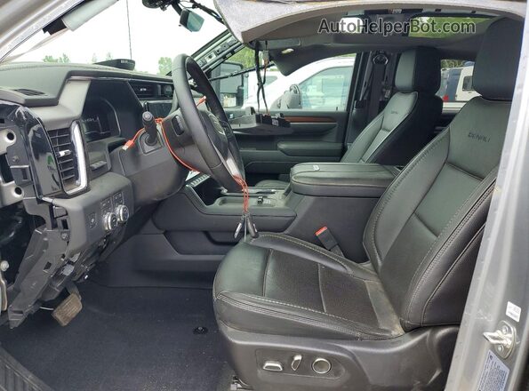 1GT4UREY8SF355555 2025 GMC SIERRA Gray Вид салону спереду