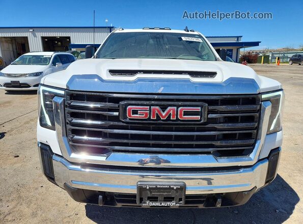 1GT59SE72RF380336 2024 GMC SIERRA White Vista frontal