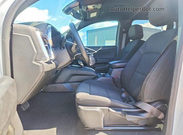 1GTP5BEK0R1124461 2024 GMC CANYON White Widok wnętrza z przodu