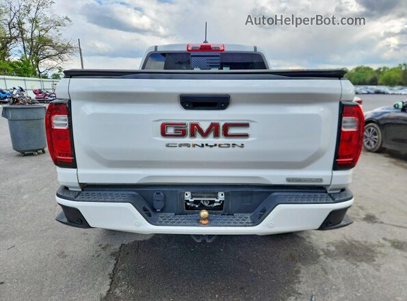 1GTP6BEK2P1251545 2023 GMC CANYON White უკანა ხედი