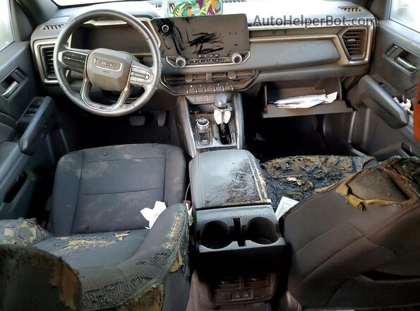 1GTP6BEKXR1152068 2024 GMC CANYON Зеленый Вид панели приборов