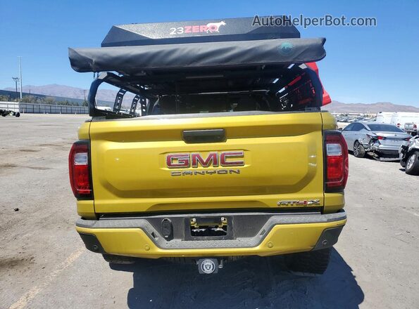 1GTP6EEK9P1265475 2023 GMC CANYON Yellow Հետևի տեսք
