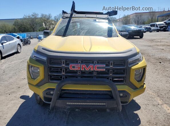 1GTP6EEK9P1265475 2023 GMC CANYON Yellow Դիմացի տեսք