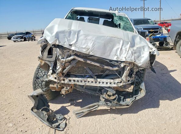 1GTU9DED3KZ139323 2019 GMC SIERRA White Widok z przodu
