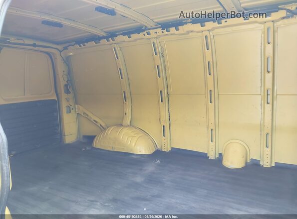 1GTW7AFG9L1252456 2020 GMC SAVANA CARGO Yellow Widok naklejki z numerem VIN