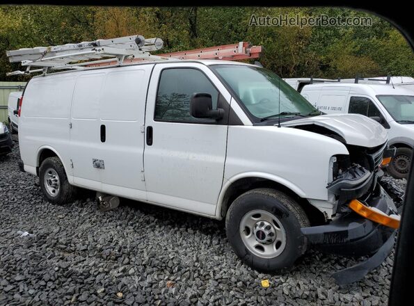 1GTW7AFP5M1156017 2021 GMC SAVANA White Delantero derecho