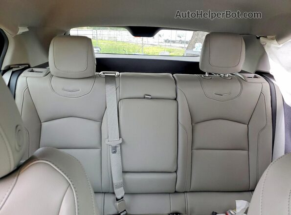 1GYAZAR44MF035367 2021 CADILLAC XT4 Белый Вид задних сидений