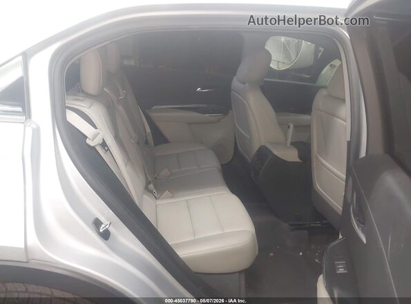 1GYAZAR45LF079764 2020 CADILLAC XT4 Gray Widok naklejki z numerem VIN