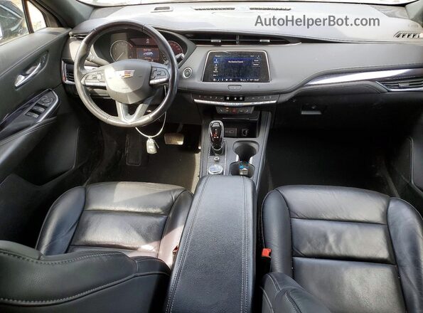 1GYFZBR41MF079709 2021 CADILLAC XT4 Black Vista del salpicadero