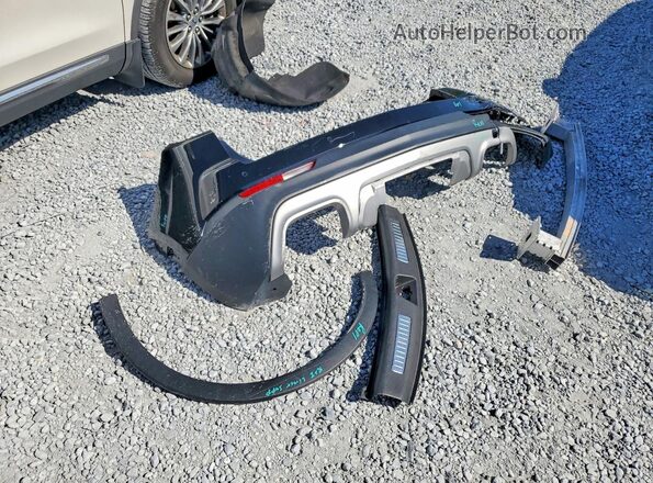 1GYFZCR48LF137125 2020 CADILLAC XT4 Black Widok naklejki z numerem VIN