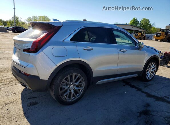 1GYFZDR44KF120004 2019 CADILLAC XT4 Silver Tył prawy