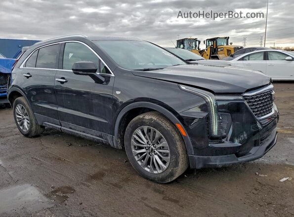 1GYFZDR46RF213794 2024 CADILLAC XT4 Черный Передняя правая четверть