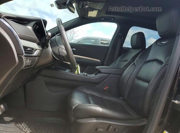 1GYFZDR4XLF039834 2020 CADILLAC XT4 Black Սալոնի դիմացի տեսք