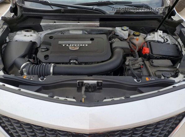 1GYFZER46LF054479 2020 CADILLAC XT4 White Widok wnętrza z tyłu