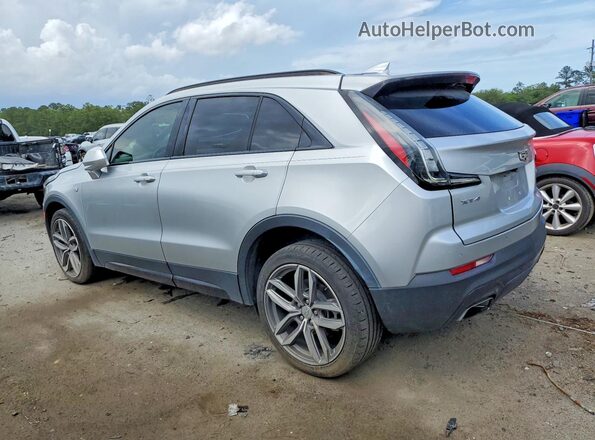 1GYFZER46LF102045 2020 CADILLAC XT4 Silver Trasero izquierdo