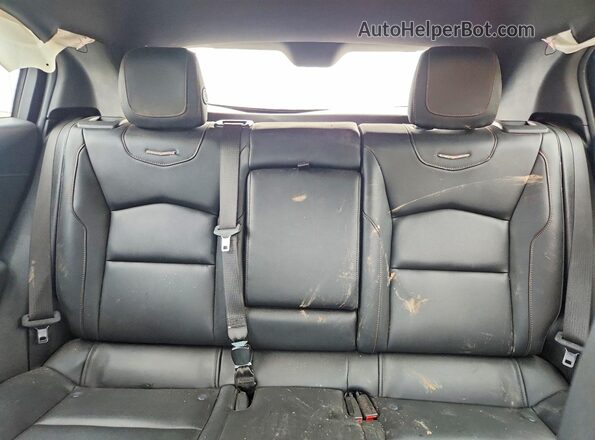1GYFZER4XMF008512 2021 CADILLAC XT4 Черный Вид задних сидений