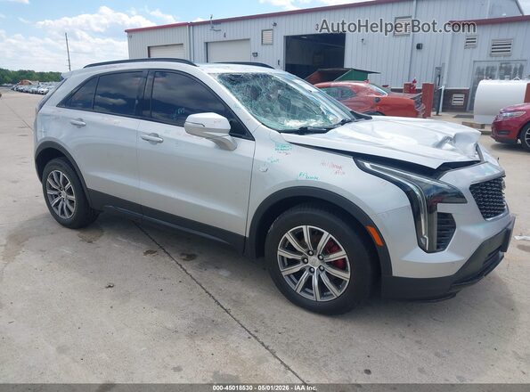1GYFZFR4XMF054086 2021 CADILLAC XT4 Серебряный Передняя правая четверть