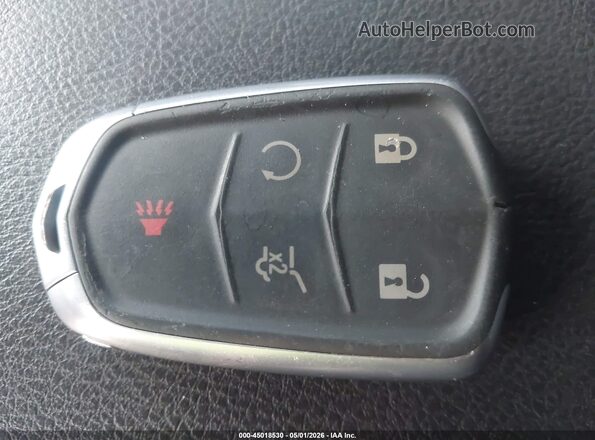 1GYFZFR4XMF054086 2021 CADILLAC XT4 Серебряный Вид панели приборов