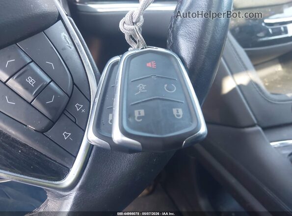 1GYKNDR4XRZ706032 2024 CADILLAC XT5 Черный Вид панели приборов