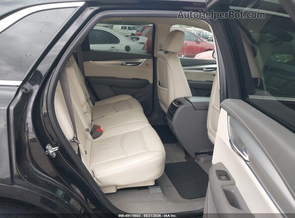 1GYKNERS5JZ215909 2018 CADILLAC XT5 Черный Вид наклейки с VIN-кодом