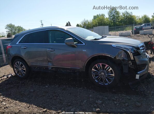 1GYKNERS7HZ311809 2017 CADILLAC XT5 Серый Вид задней части салона