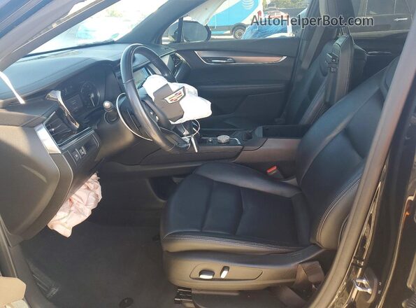 1GYKPAR45MZ221802 2021 CADILLAC XT6 Черный Вид салона спереди