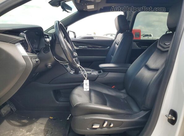 1GYKPCRS6MZ217719 2021 CADILLAC XT6 Белый Вид салона спереди
