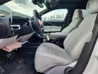 2024 Cadillac Lyriq Luxury White vin: 1GYKPSRLXRZ113065