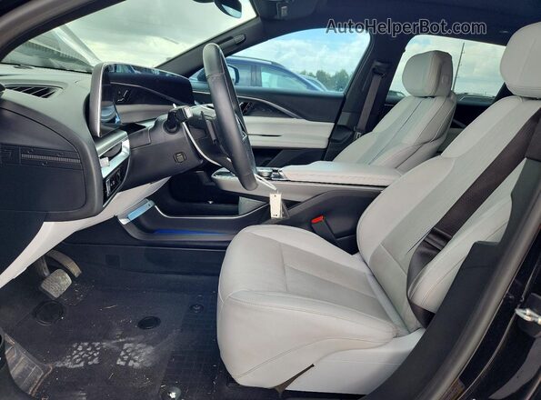 1GYKPTRK2RZ100498 2024 CADILLAC OTHER Black Vista interior delantera