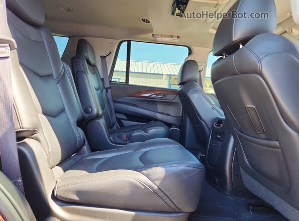 1GYS4BKJ2GR158046 2016 CADILLAC ESCALADE Темно-бордовый Вид задней части салона