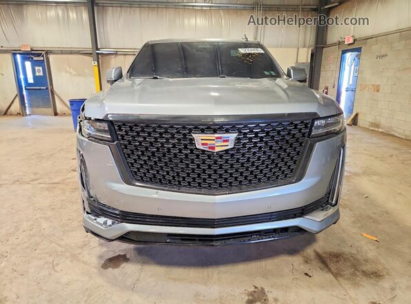 1GYS4BKL1PR364590 2023 CADILLAC ESCALADE Серебряный Вид спереди
