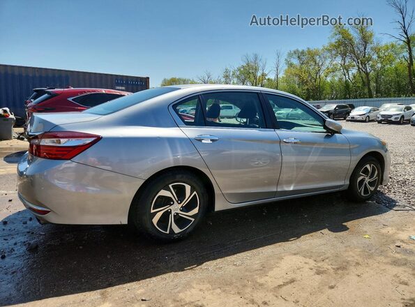 1HGCR2F30HA276475 2017 HONDA ACCORD Silver უკანა მარჯვენა