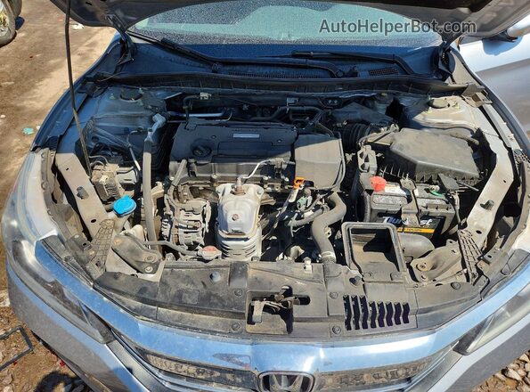 1HGCR2F30HA276475 2017 HONDA ACCORD Silver უკანა სალონის ხედი
