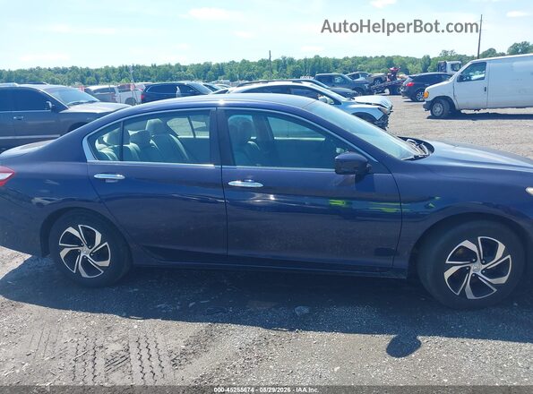1HGCR2F37HA089962 2017 HONDA ACCORD Blue Vista interior trasera