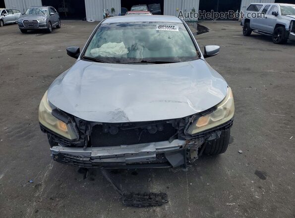 1HGCR2F38GA048982 2016 HONDA ACCORD Silver Widok z przodu