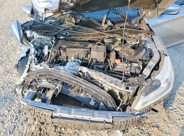 1HGCR2F51HA110175 2017 HONDA ACCORD Серебряный Вид задней части салона