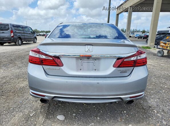 1HGCR2F52HA108449 2017 HONDA ACCORD Silver Vista trasera