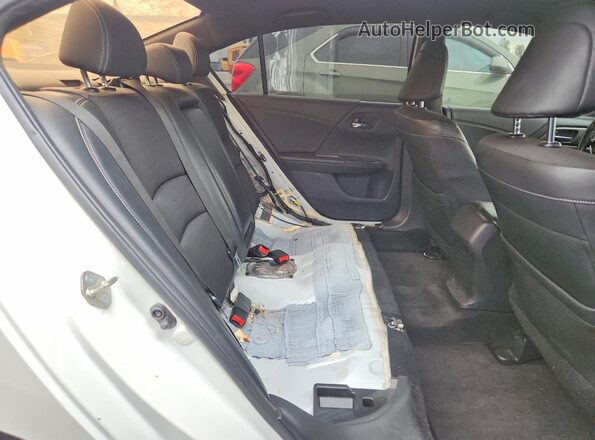 1HGCR2F57HA100573 2017 HONDA ACCORD Белый Вид задних сидений