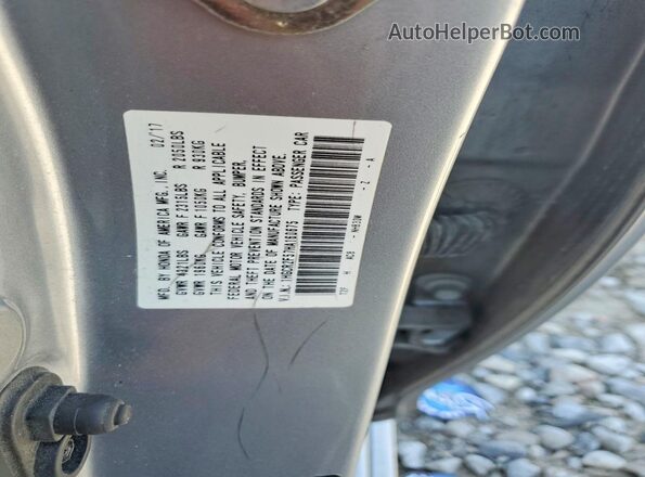 1HGCR2F57HA160675 2017 HONDA ACCORD Silver Widok komory silnika