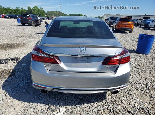 1HGCR2F57HA160675 2017 HONDA ACCORD Silver Widok z tyłu